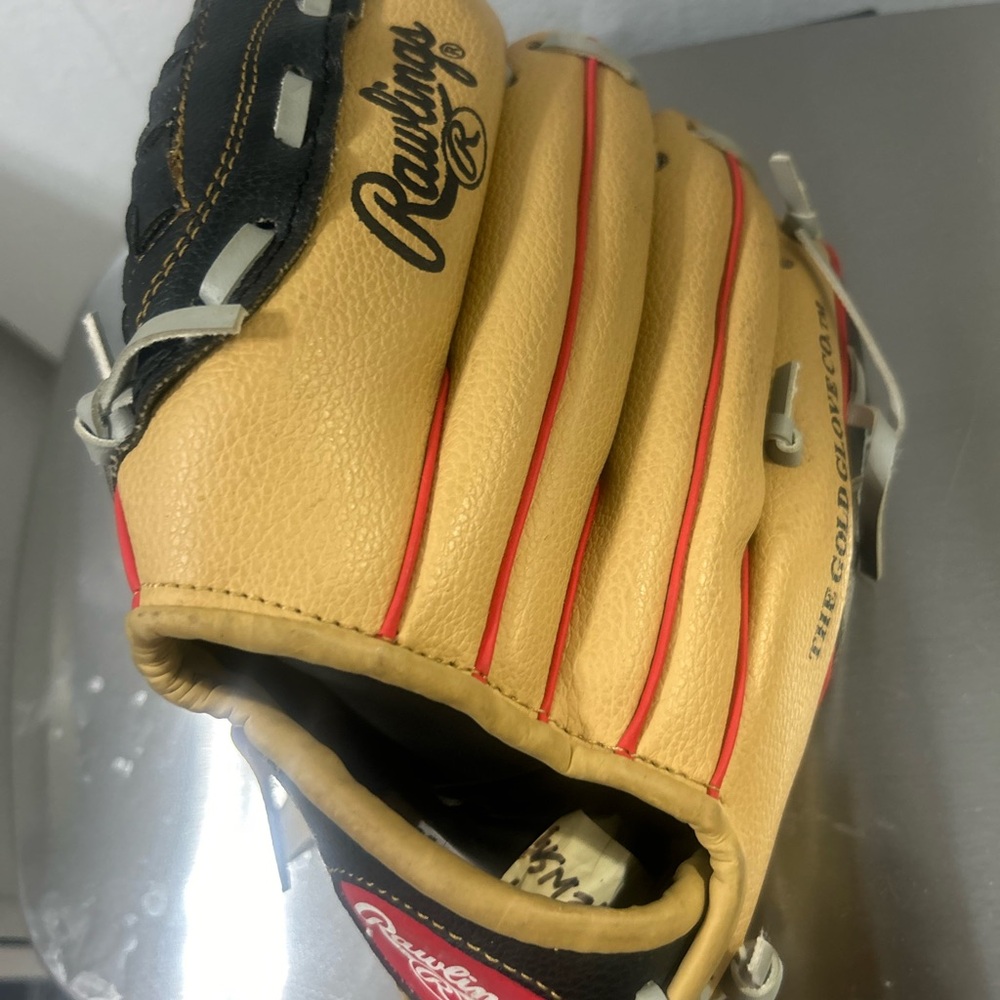Rawlings Tan and Black Baseball Glove